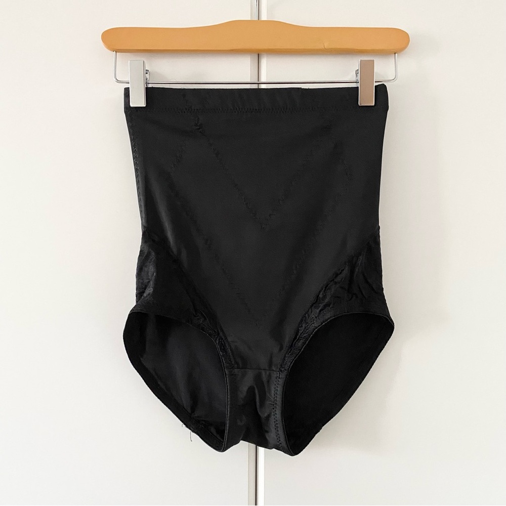 High Waisted Brief